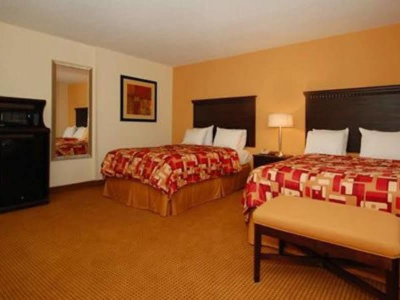 Comfort Inn Belle Vernon Bagian luar foto